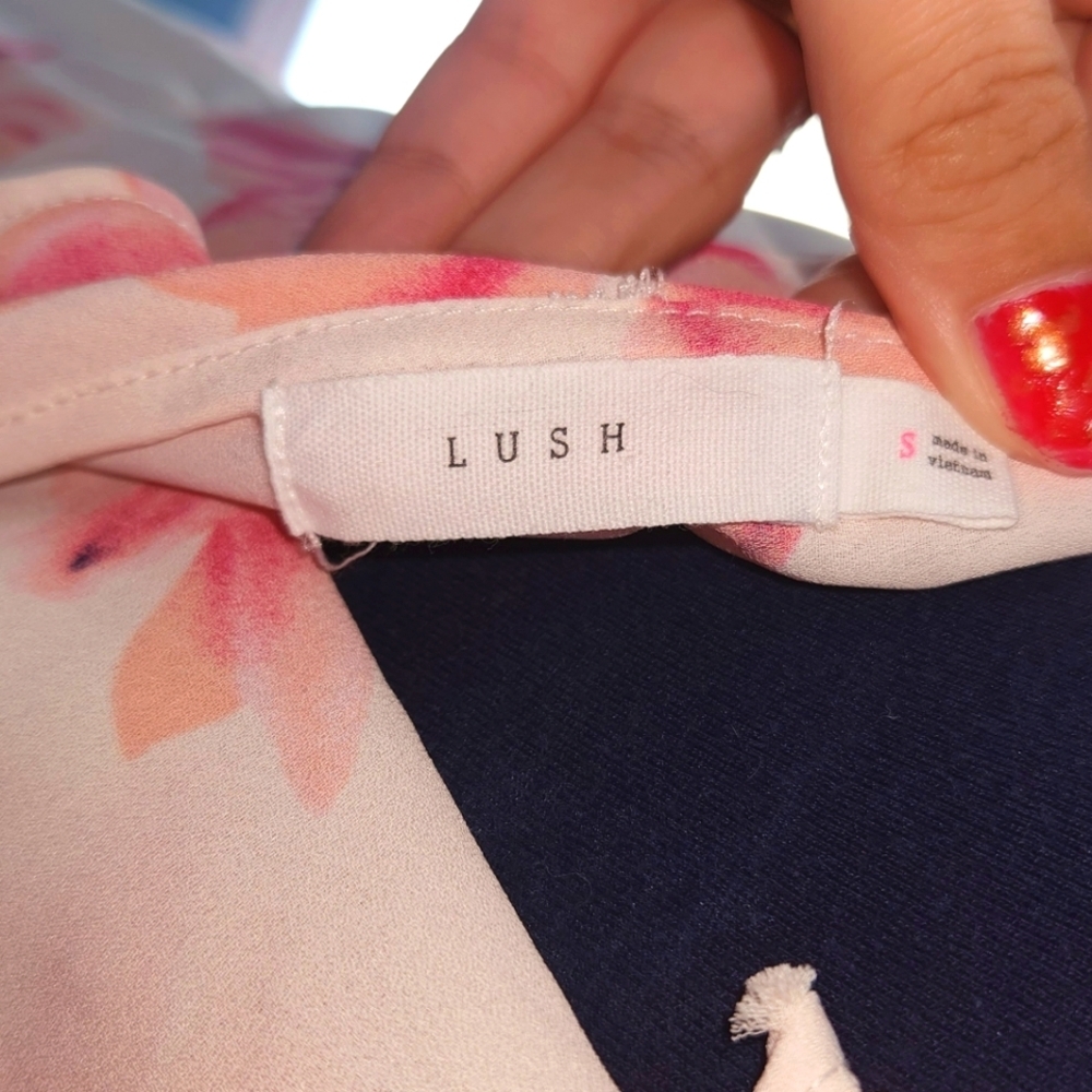 Lush Small Faux Wrap White Pink Floral Watercolor Flutter Dress - Picture 7 of 8